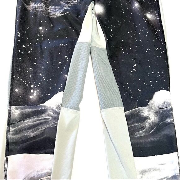 Star Wars Death Star Leggings Black and Gray Athletic Size XL Rare Print - Picture 3 of 11